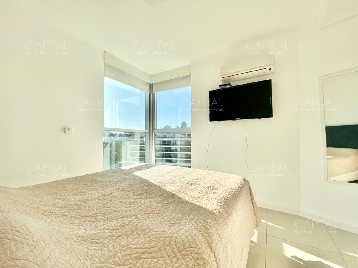 Apartamento ID.32548 - Apartamento de 2 dormitorios en venta en Wind Tower Punta del Este