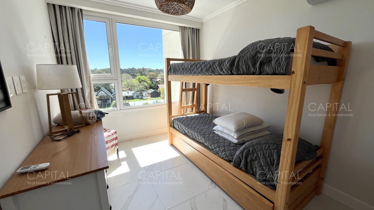 Apartamento ID.39044 - Apartamento en venta en edificio Cruceros Punta del Este