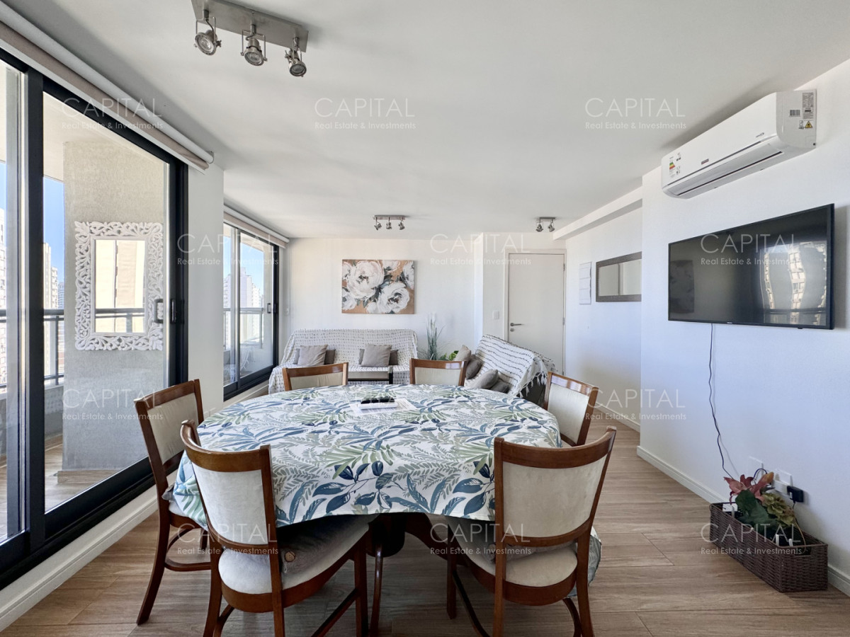 Apartamento ID.39838 - Apartamento en venta de dos dormitorios con vista al Mar, Playa Brava, Punta del Este.