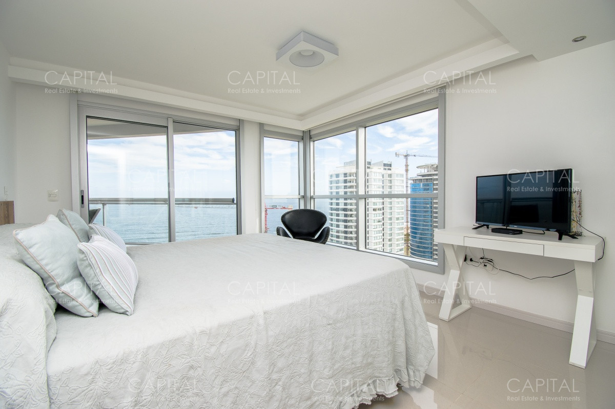 Apartamento ID.27548 - Apartamento en Venta y Alquiler en Playa Brava Punta del Este