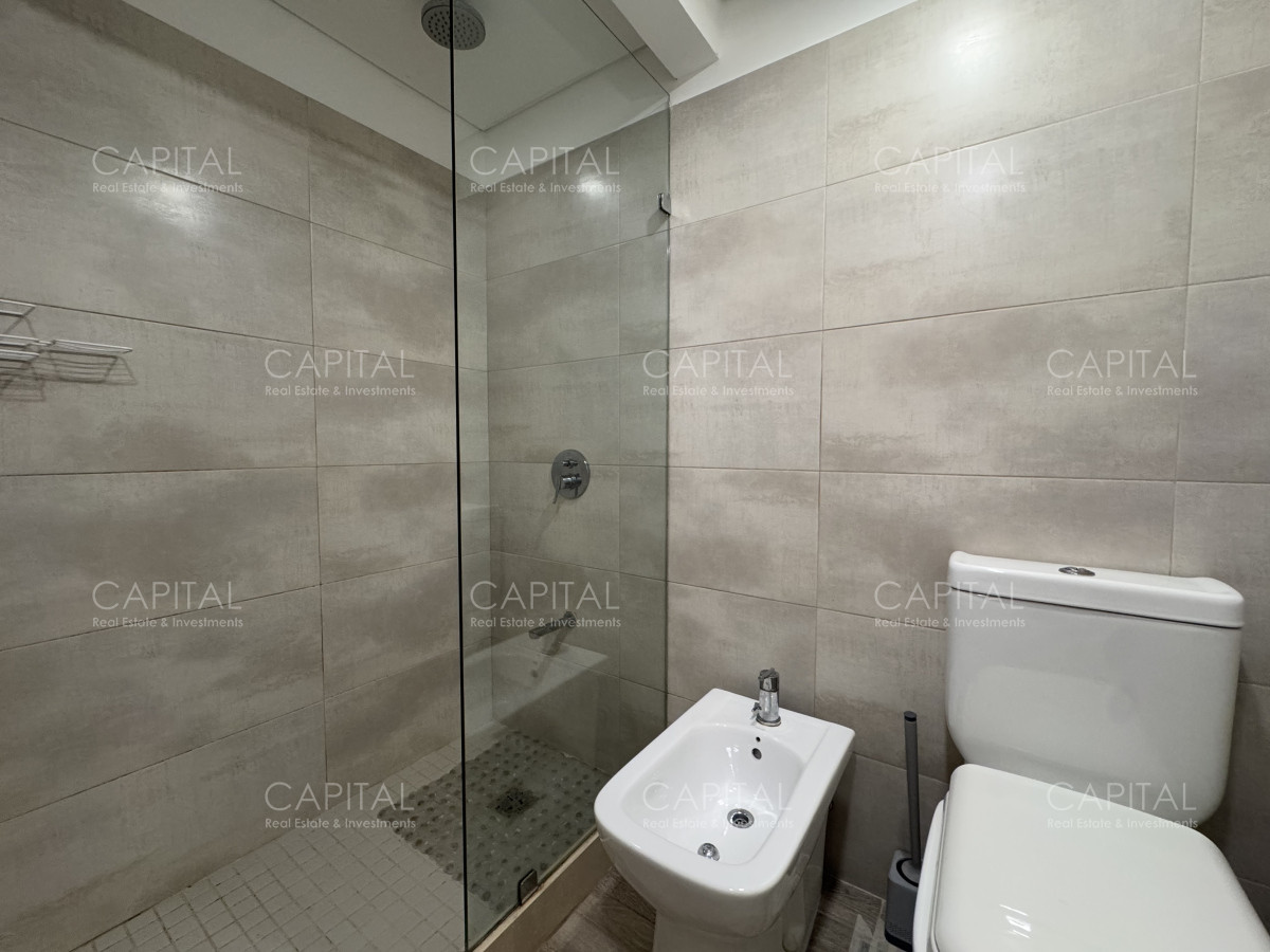 Apartamento ID.30282 - Espectacular Apartamento Duplex de Tres dormitorios en Venta en Barrio Golf