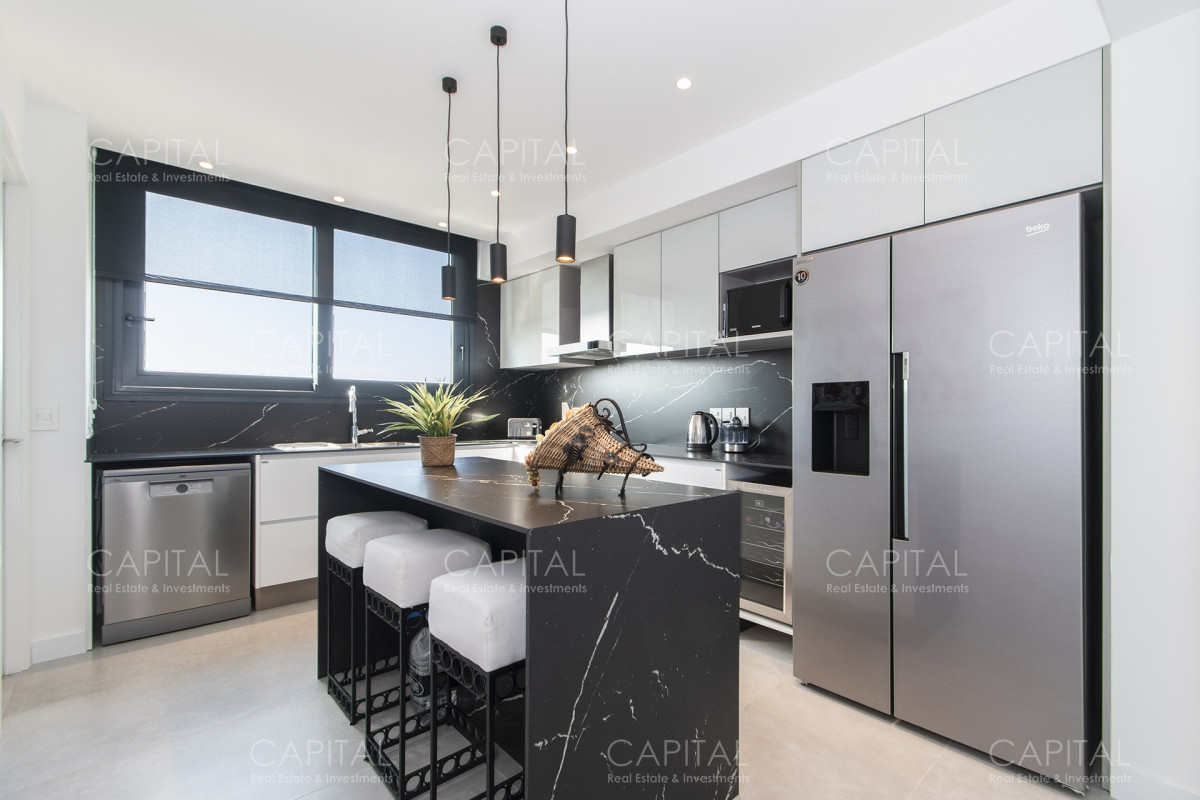 Apartamento ID.33696 - Apartamento en primera linea frente al mar Esquinero a Punta Ballena en edificio VENETIAN