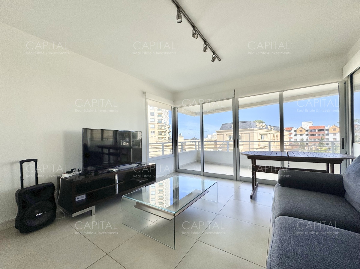 Apartamento ID.36347 - Apartamento de tres dormitorios en venta, Playa Mansa, Punta del Este.