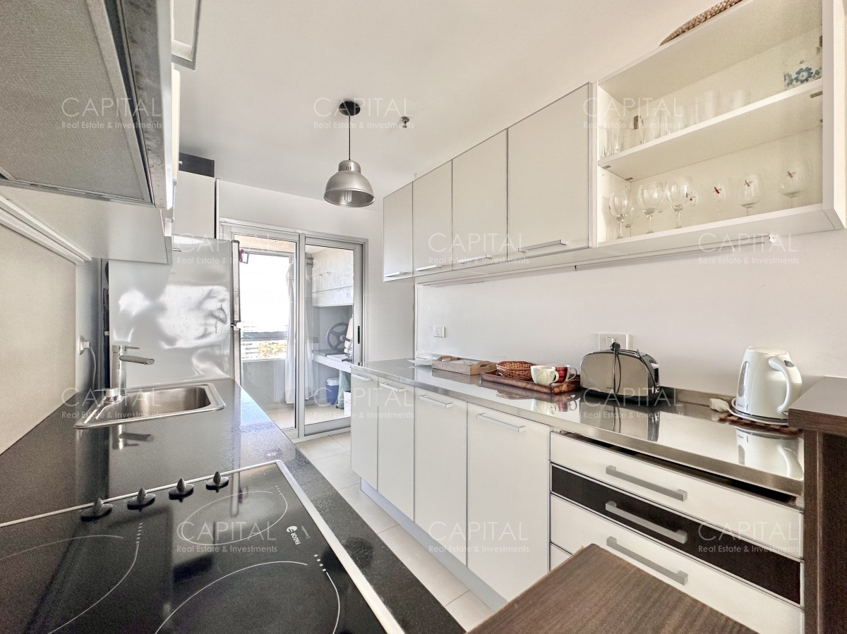 Apartamento ID.34912 - Apartamento de dos dormitorios con parrillero en venta Playa Mansa.