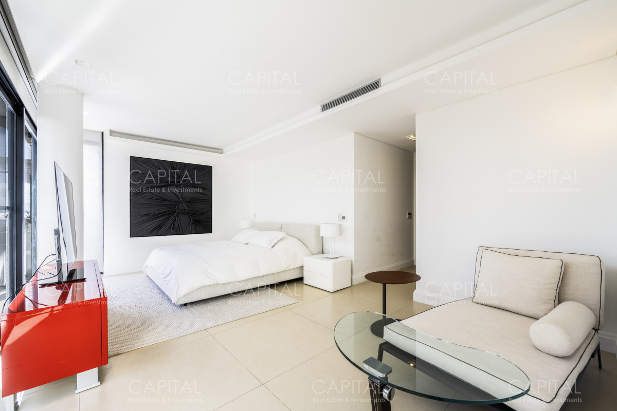 Apartamento ID.32557 - Departamento en Venta Primera Linea en Puerto Punta del Este