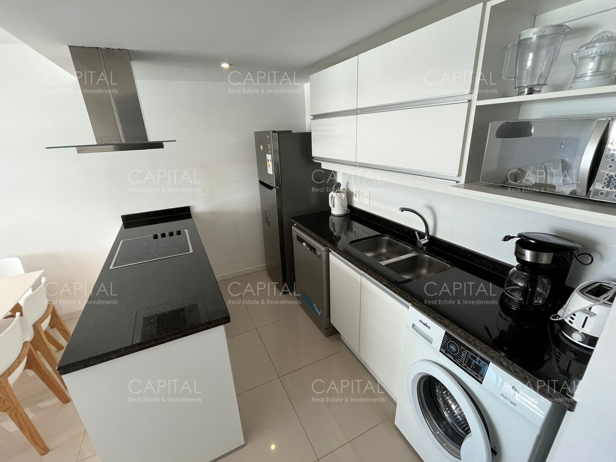 Apartamento ID.38247 - Apartamento en Venta, Edificio Esmeralda, Playa Brava, Punta del Este