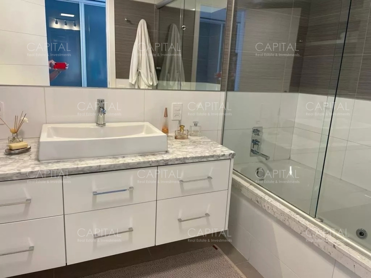 Apartamento ID.36398 - Torre One Apartamento de tres dormitorios mas dependencia de servicio en venta