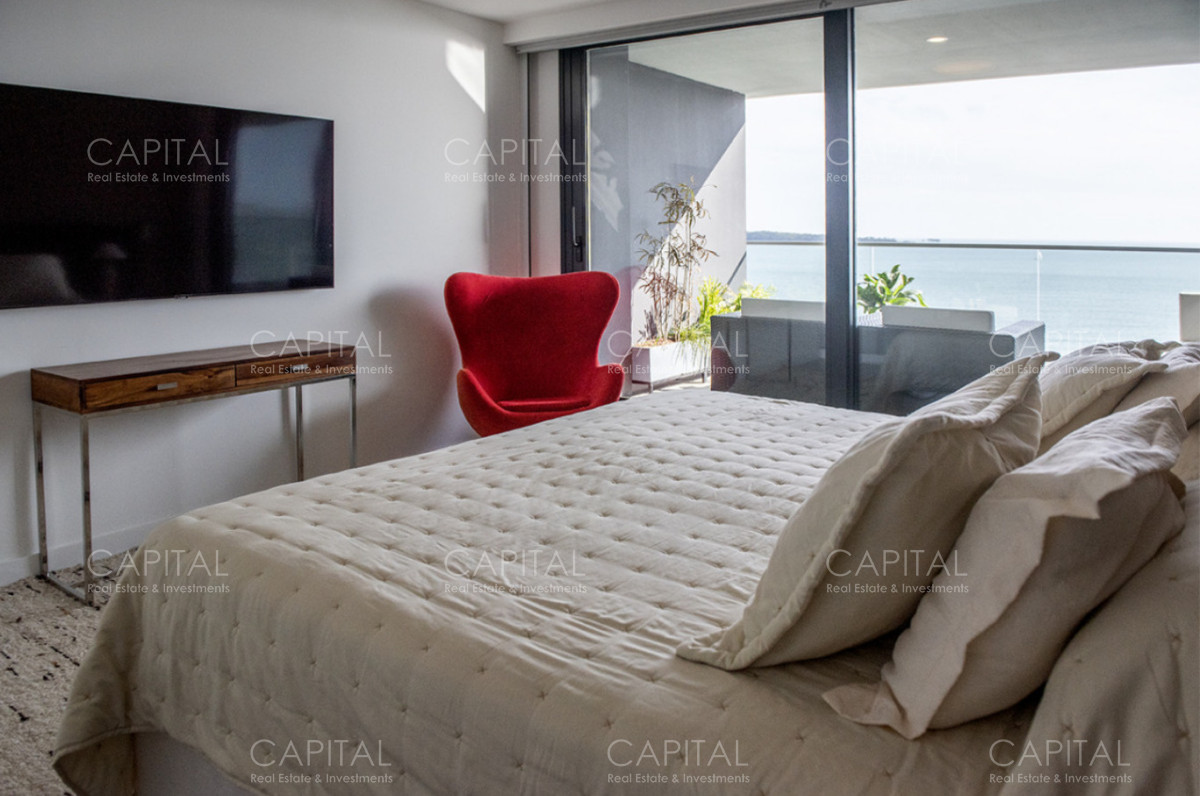 Apartamento ID.40803 - Apartamento de 3 dormitorios en Alquiler en Playa Mansa
