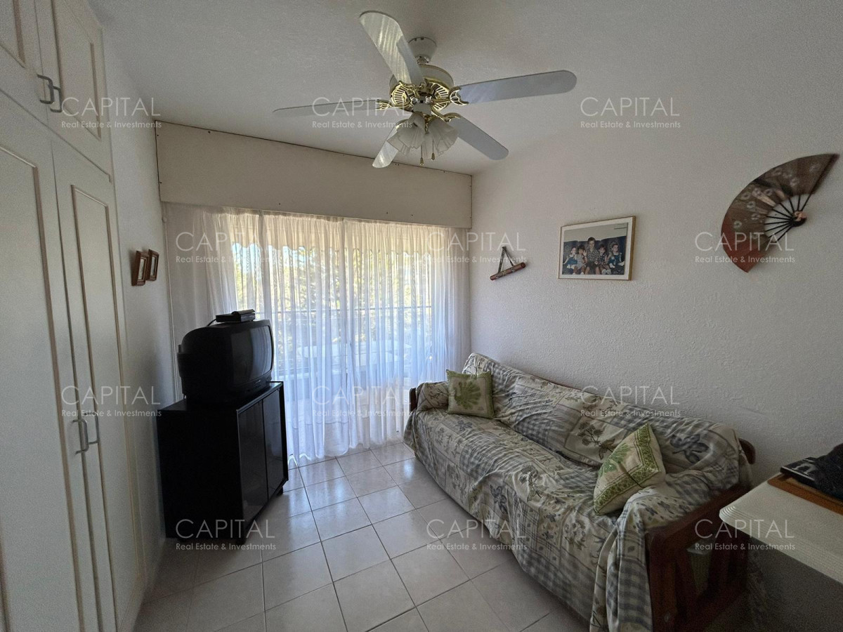 Apartamento ID.35240 - Apartamento en venta con parrillero propio en Playa Mansa. 