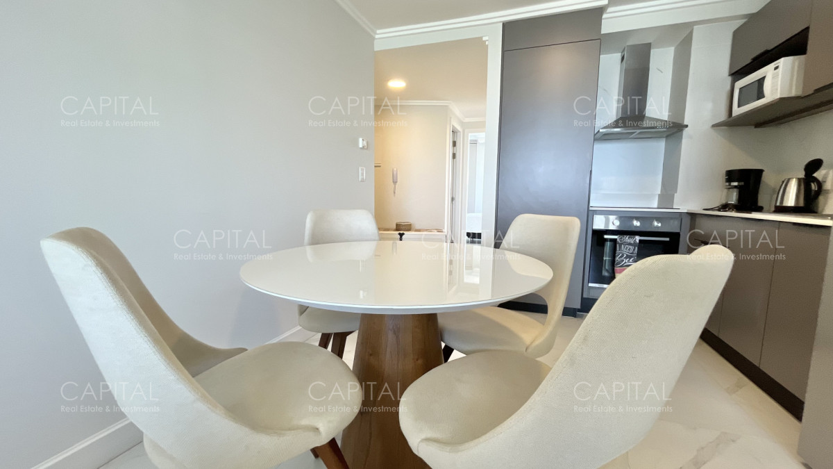 Apartamento ID.34329 - Apartamento de un dormitorio y medio en alquiler temporal, frente al mar en playa mansa.