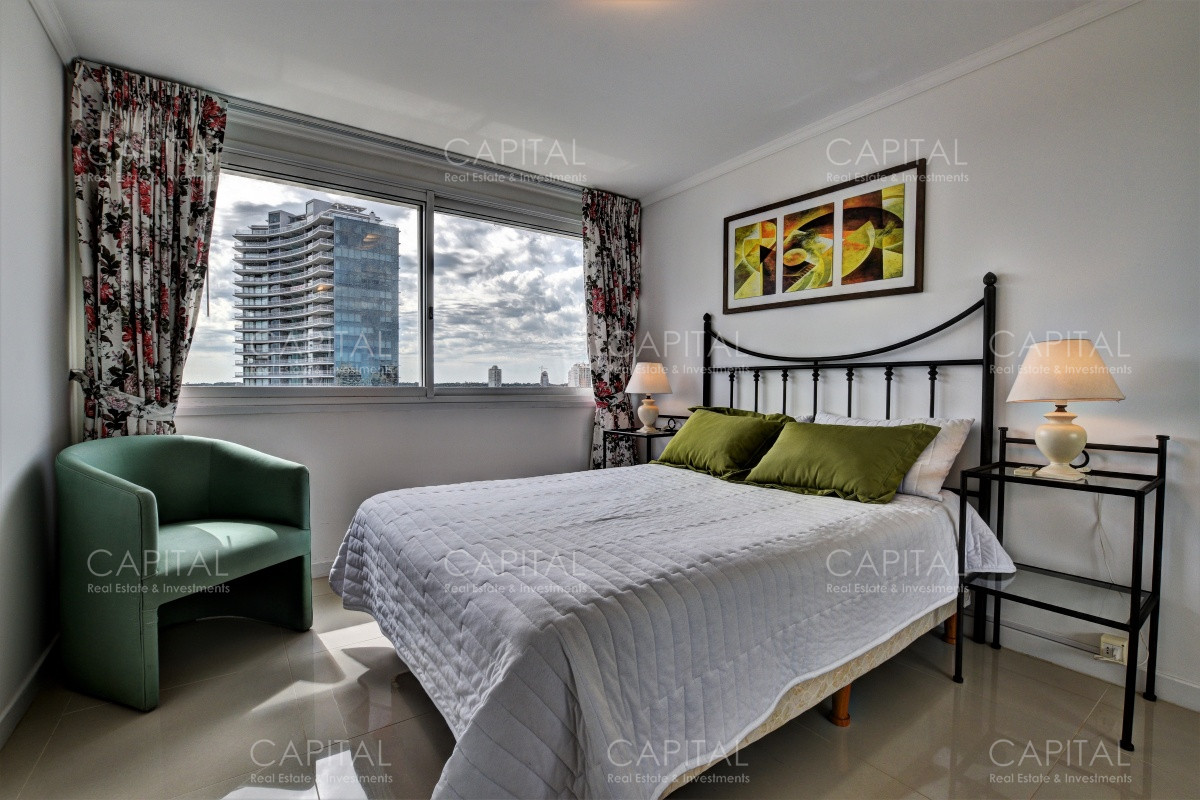 Apartamento ID.27073 - Casino Tower Departamento en Venta