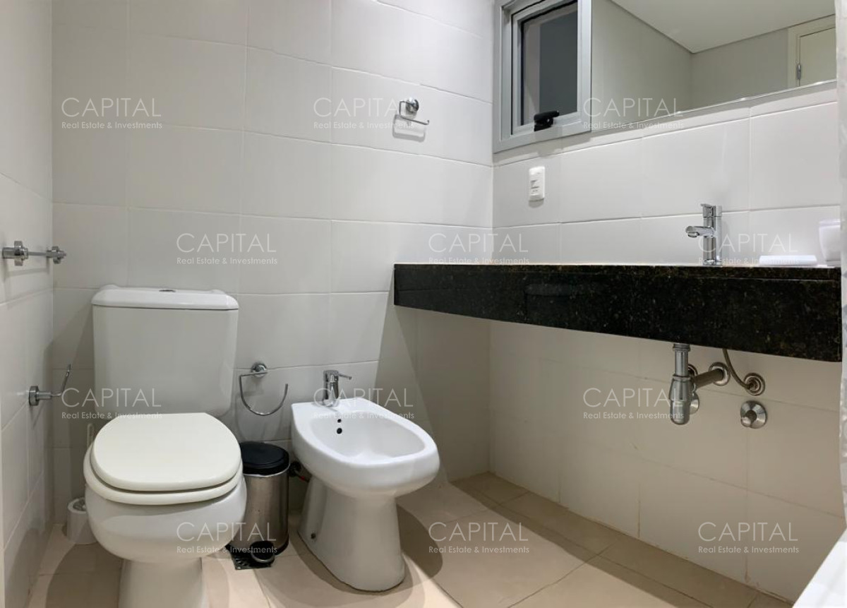 Apartamento ID.30716 - Apartamento de tres dormitorios, edificio con buenos servicios.