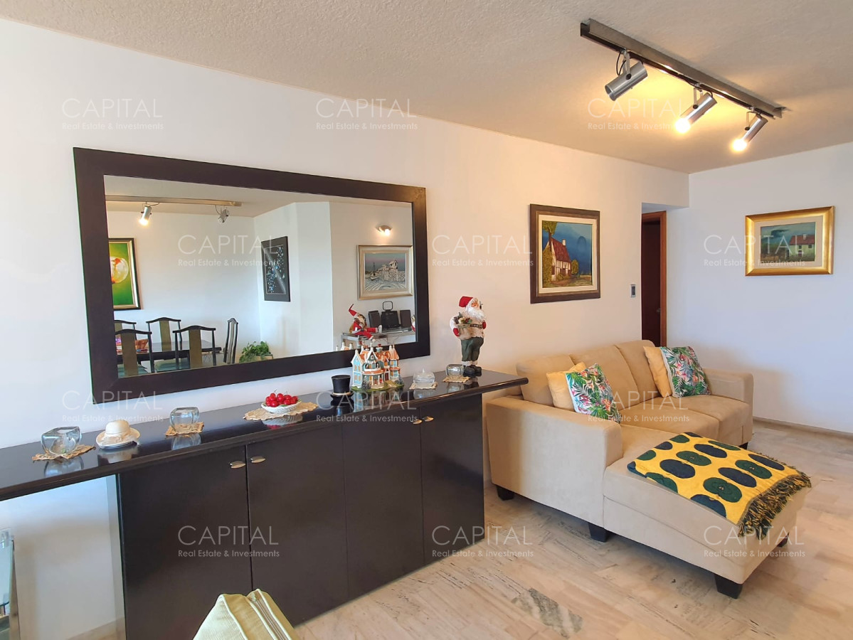 Apartamento ID.32588 - Venta departamento tres dormitorios y dep servicio Punta del Este