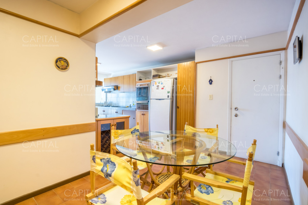 Apartamento ID.40499 - Amplio Apartamento de 4 Dormitorios en Venta Punta del Este