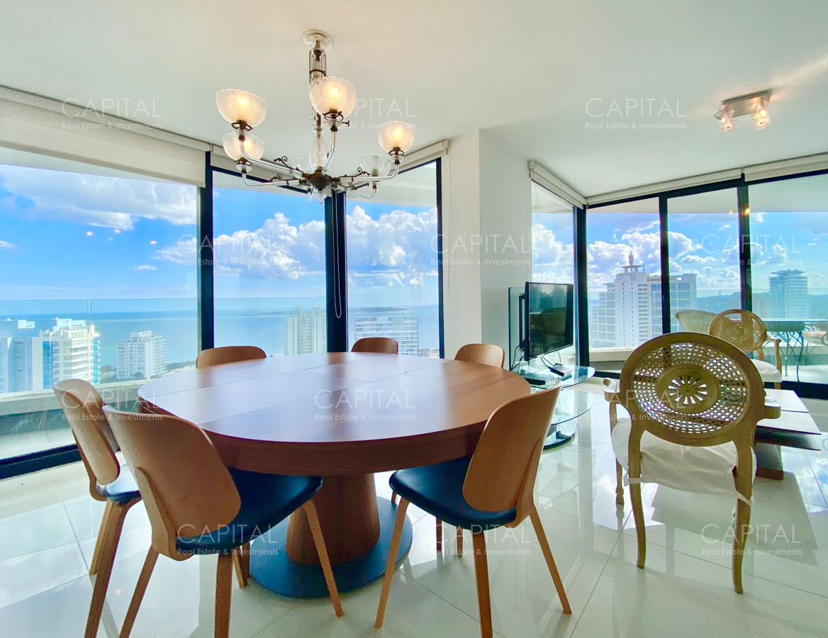 Apartamento ID.32684 - Apartamento en Venta Art Tower Tres Dormitorios en Suite