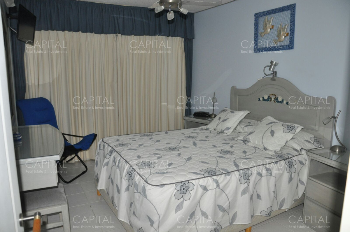 Apartamento ID.27807 - Apartamento de un dormitorio y medio frente a la Playa Mansa de Punta del Este