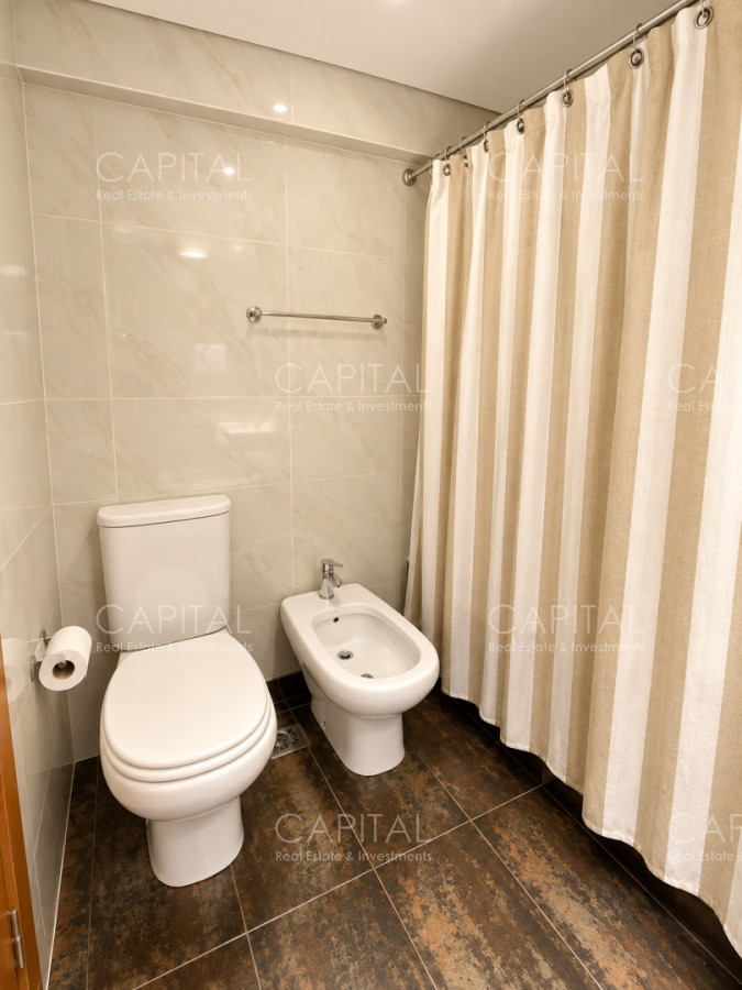 Apartamento ID.40898 - Apartamento en Venta de 2 dormitorios en Miami Boulevard Playa Mansa