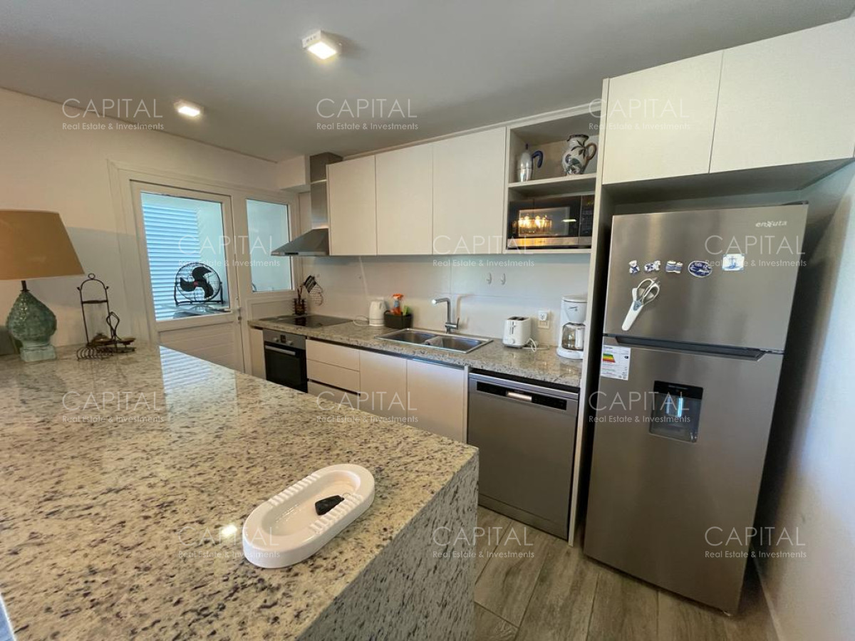 Apartamento ID.36857 - Rincón del Indio 2 suites con gran terraza y servicios