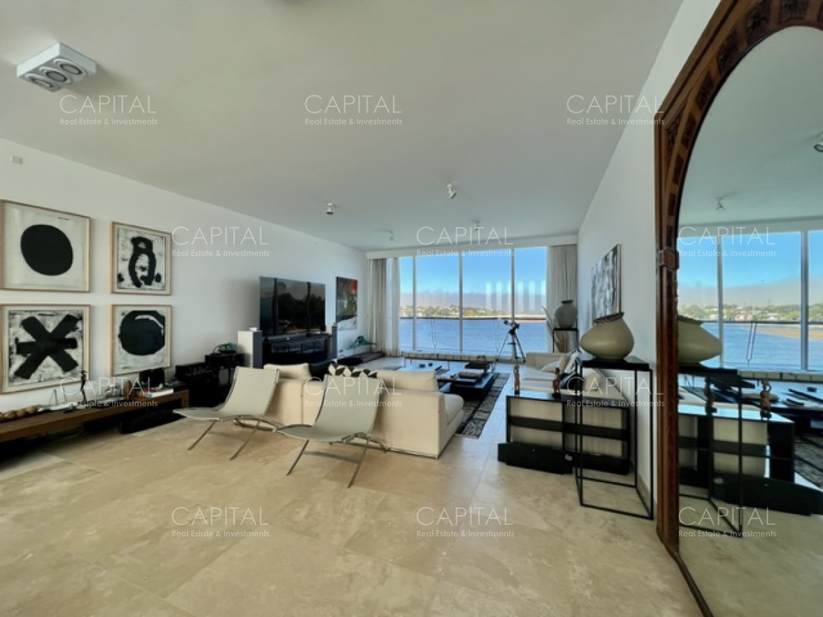 Apartamento ID.35303 - Impactante Penthouse con la mejor vista a la desembocadura