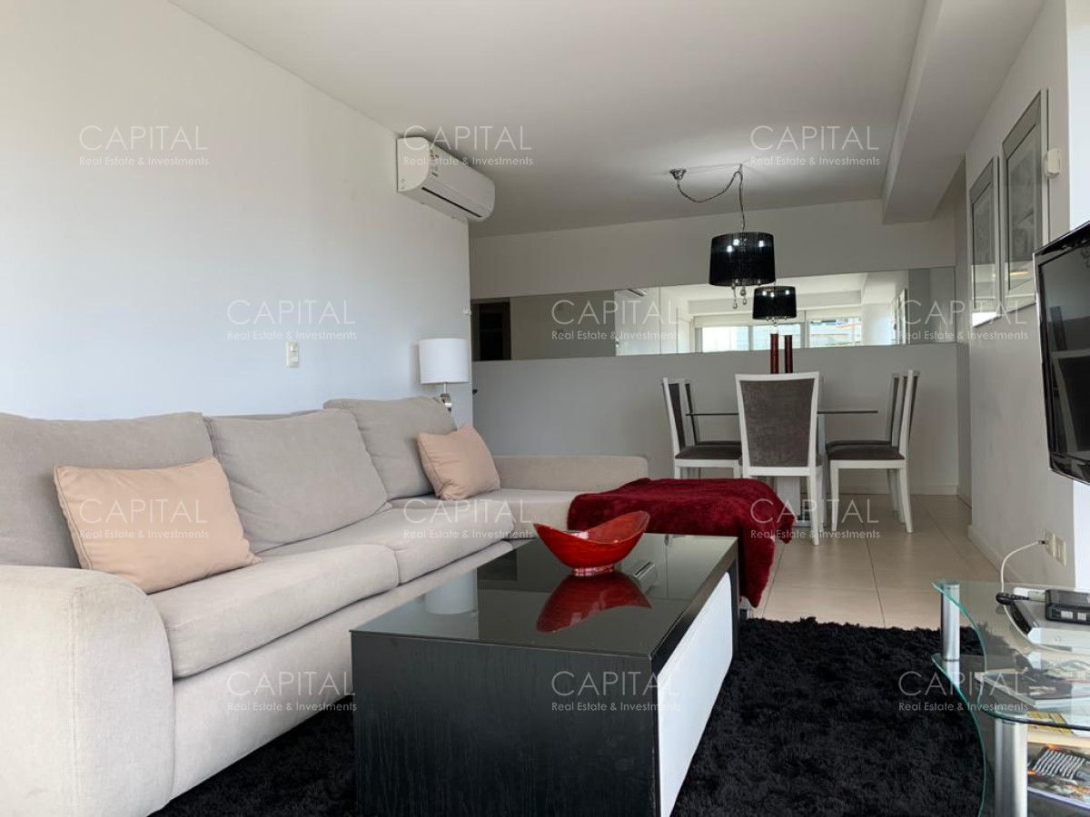 Apartamento ID.30716 - Apartamento de tres dormitorios, edificio con buenos servicios.