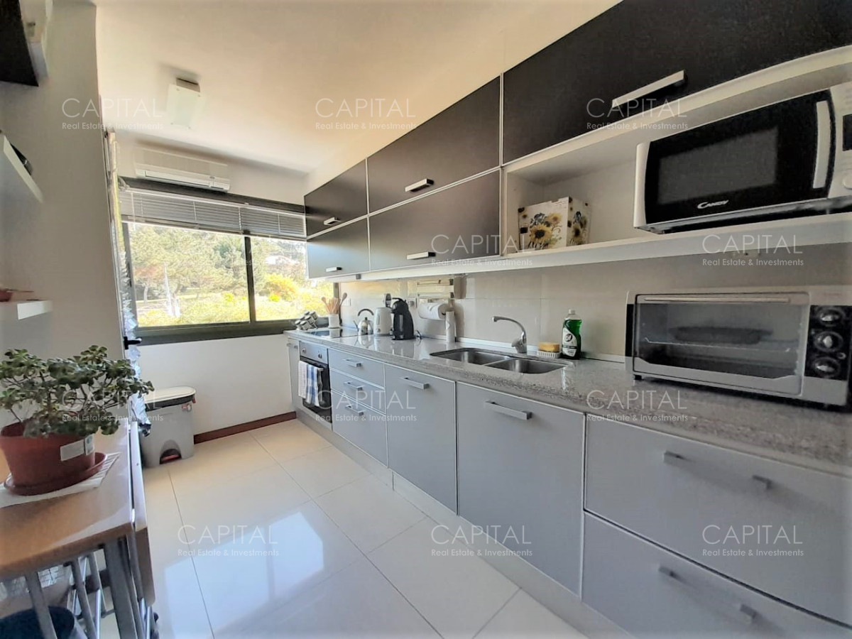 Apartamento ID.33175 - Espectacular Apartamento en alquiler Primera linea playa Brava