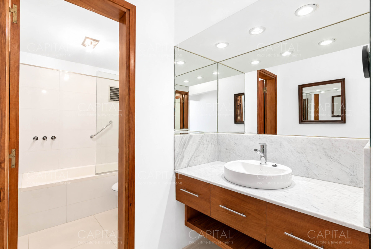Apartamento ID.40971 - APARTAMENTO EN EDIFICIO MALECON RECICLADO 3 DORMITORIOS EN VENTA