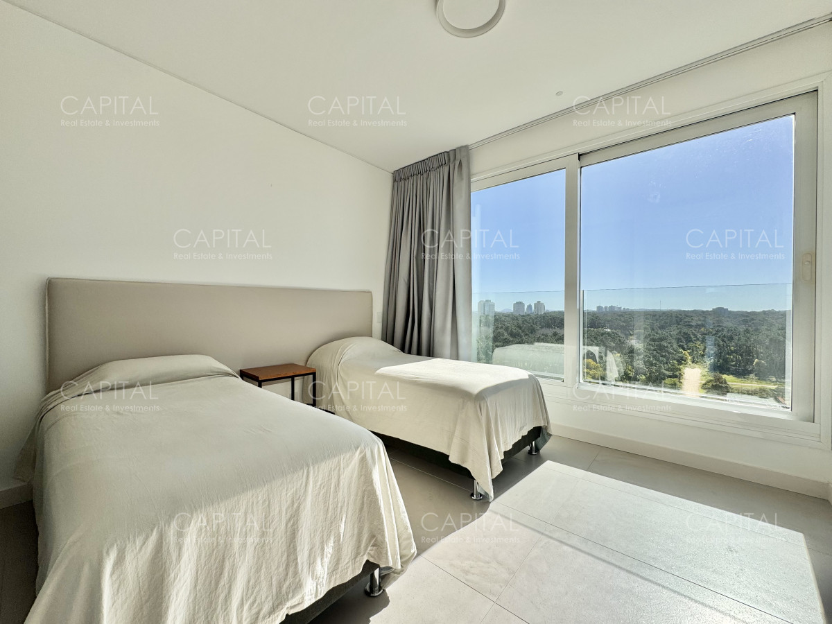 Apartamento ID.36779 - Le Parc III en venta esquinero piso alto en venta