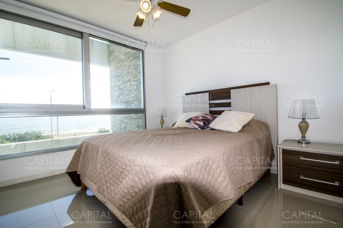Apartamento ID.27318 - Apartamento Primera Fila Playa Mansa + Venta