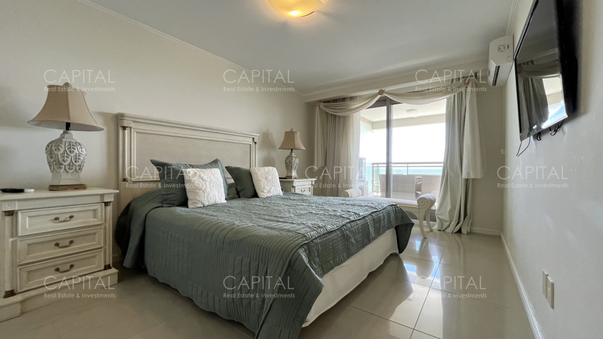 Apartamento ID.32145 - Apartamento en Imperiale de 3 dormitorios en venta.