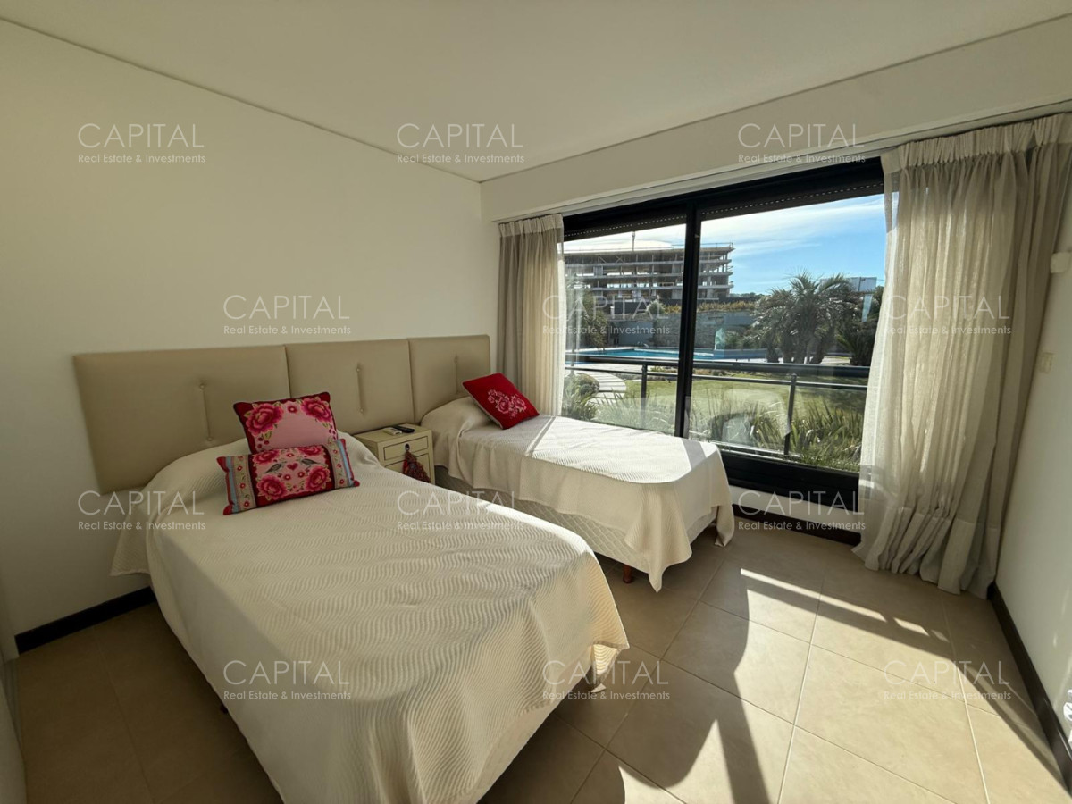 Apartamento ID.40379 - Departamento 2 dormitorios en Venta Manantiales con vista al mar