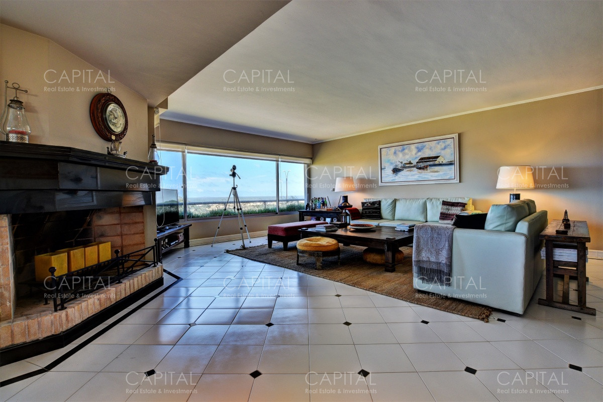 Apartamento ID.25308 - Excelente Apartamento Primera Fila Playa Brava