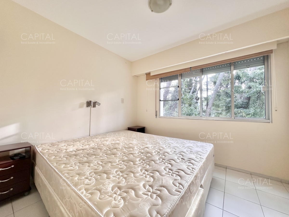 Apartamento ID.36065 - Apartamento de tres dormtiorios con parrillero propio, Playa Mansa, Punta del Este.