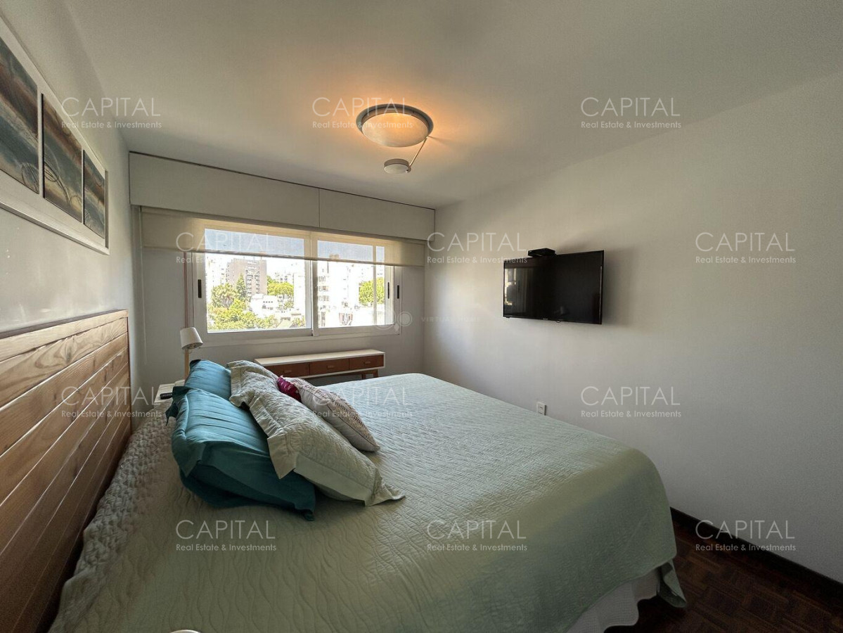 Apartamento ID.39768 - Apartamento de tres dormitorios y dependencia en venta, Punta Carretas.