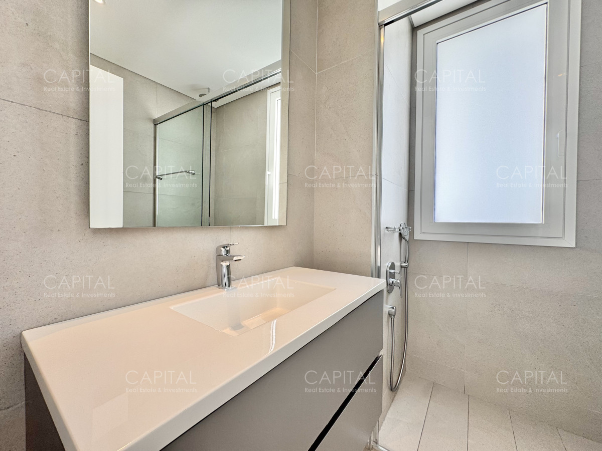 Apartamento ID.36779 - Le Parc III en venta esquinero piso alto en venta