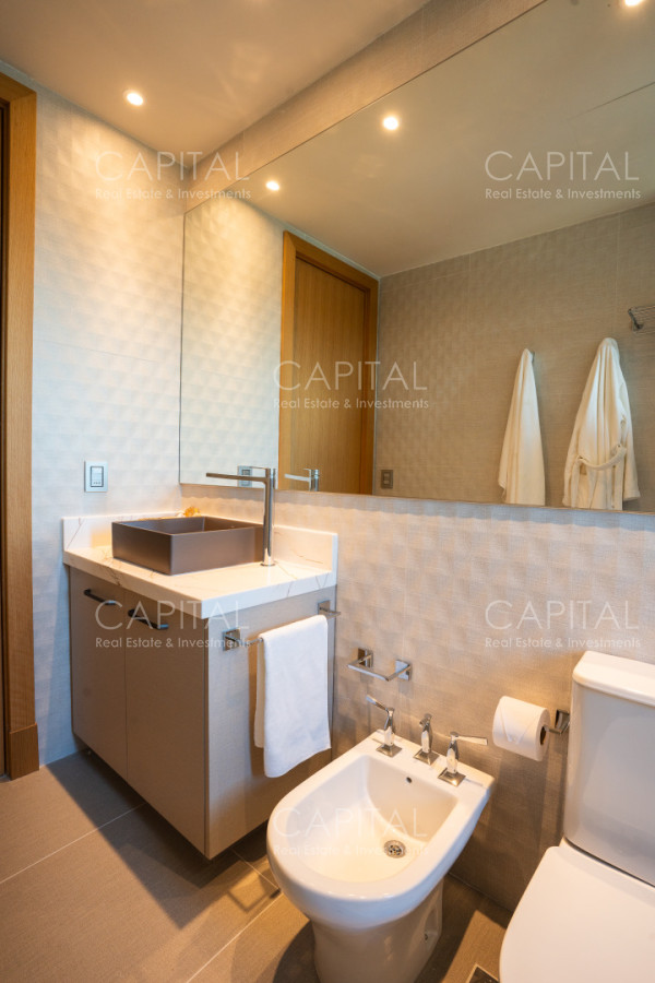Apartamento ID.39387 - Fendi Chateau Departamento Primera Fila en Playa Mansa de Punta del este en Alquiler