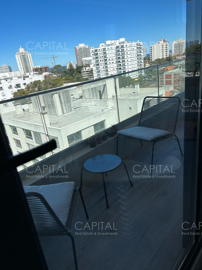 Apartamento ID.37021 - Moderno departamento en edificio con todos los servicios