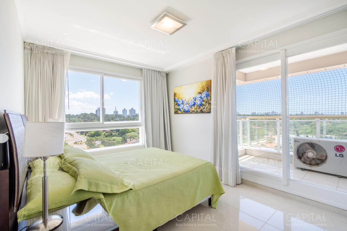 Apartamento ID.30320 - Apartamento de Tres dormitorios en venta Le Jardin