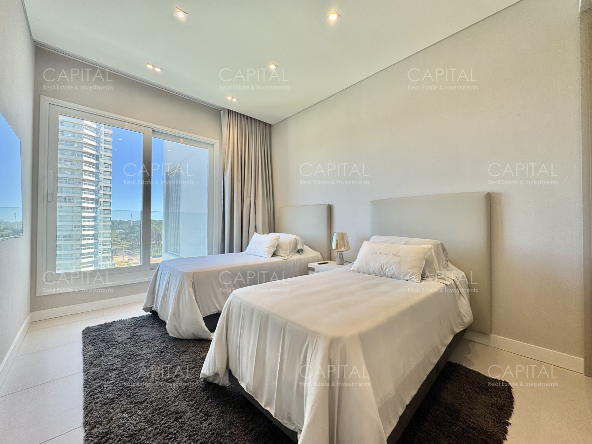 Apartamento ID.38868 - Le Parc IV de tres dormitorios en veta