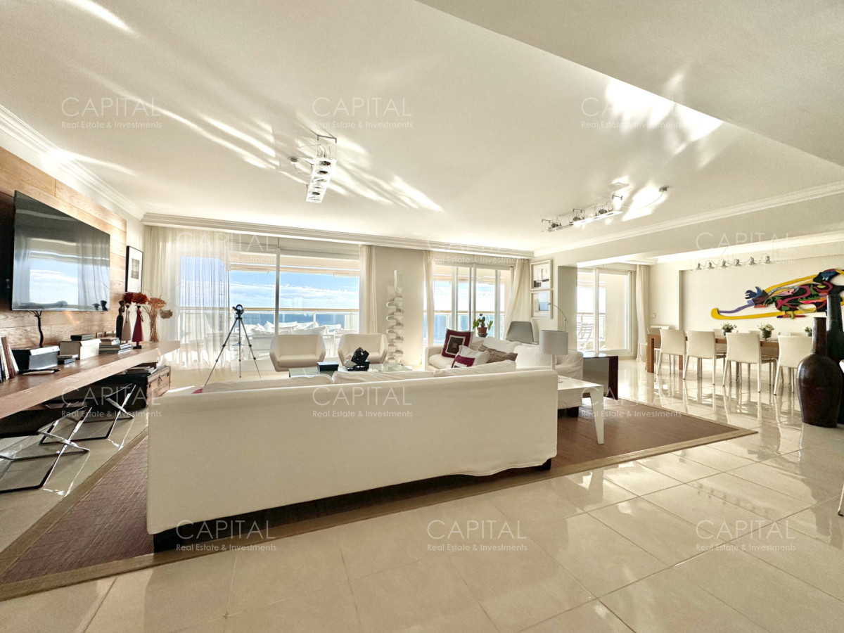 Apartamento ID.39811 - Apartamento Unificado en venta, Torre Le Jardin, Playa Mansa, Punta del Este.