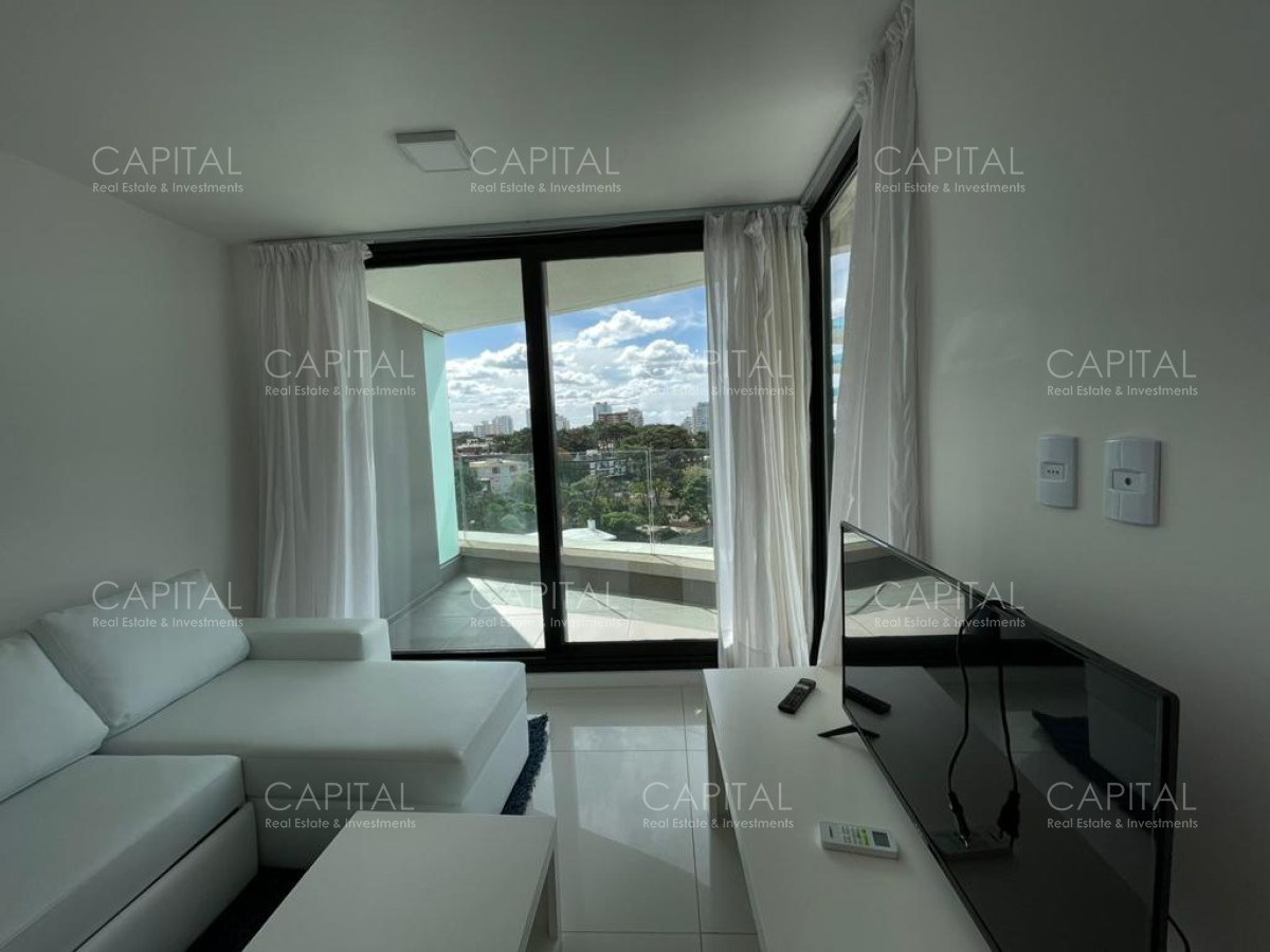 Apartamento ID.32874 - Alquiler Anual Apartamento Art Tower Punta del Este