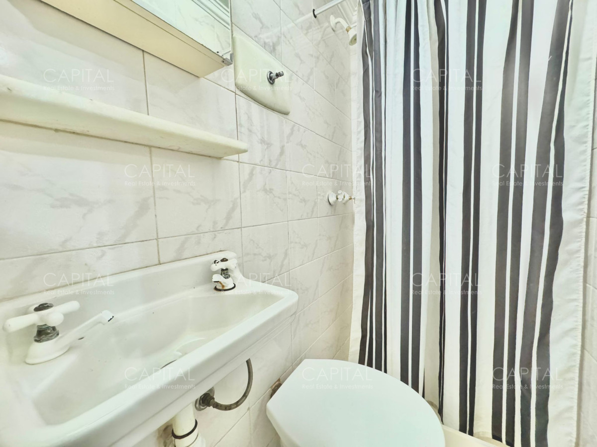 Apartamento ID.33022 - Apartamento en Venta 3 Dormitorios + Servicio Frente al Mar
