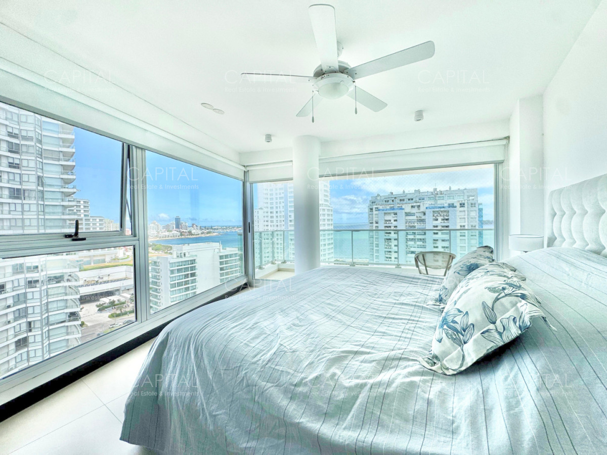 Apartamento ID.32497 - Venta departamento tres dormitorios en suite Playa Mansa Punta del Este