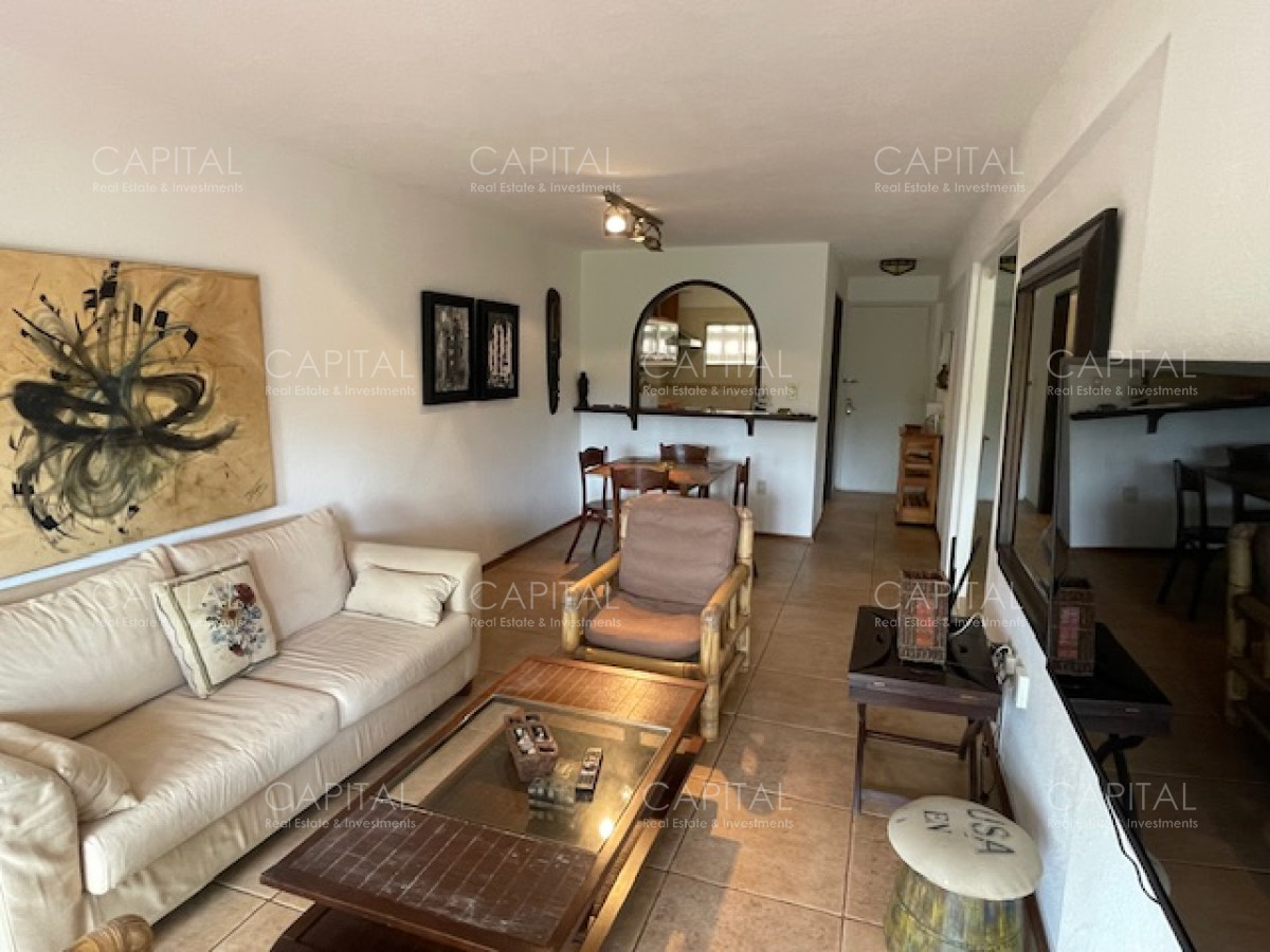 Apartamento ID.24990 - Departamento estilo casa en zona Aidy Grill cerca de todo