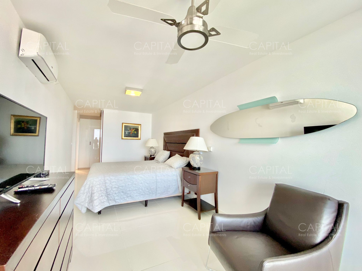 Apartamento ID.32684 - Apartamento en Venta Art Tower Tres Dormitorios en Suite