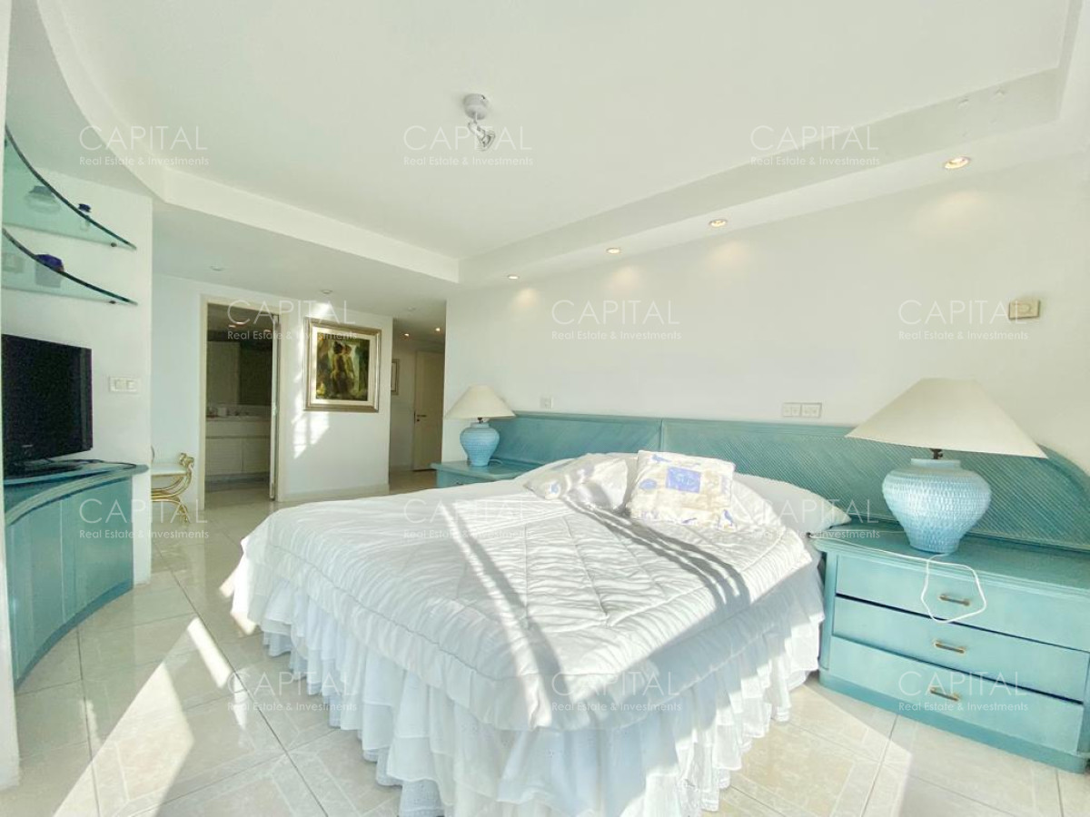 Apartamento ID.33373 - Beverly Tower Punta del Este en Venta