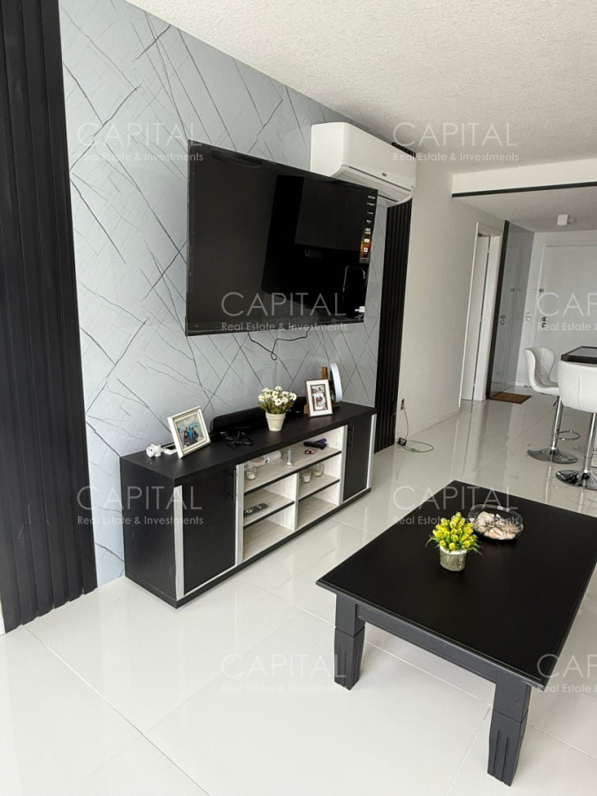 Apartamento ID.39425 - Apartamento en Alquiler de 1 dormitorio y medio en Playa Mansa frente al mar