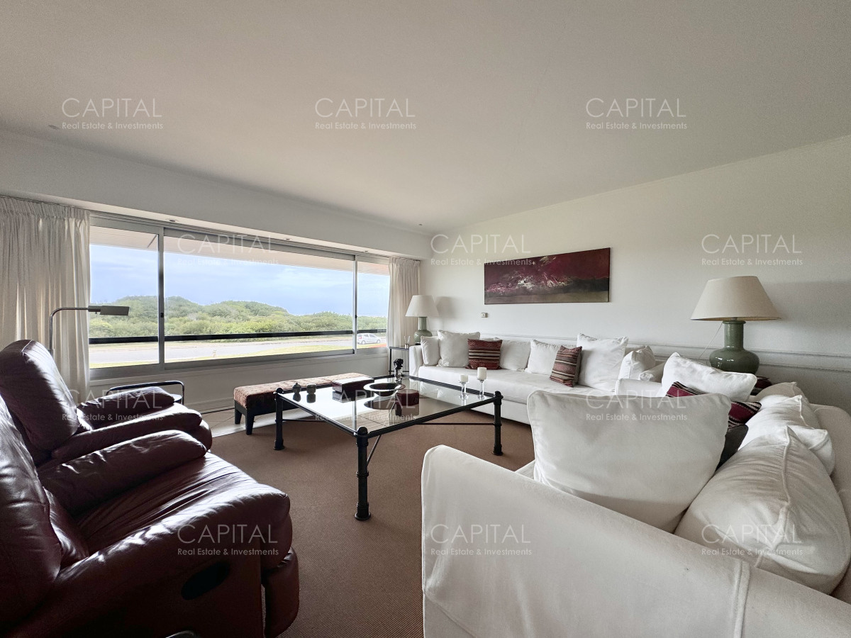 Apartamento ID.37029 - Amplio departamento frente al mar en Playa Brava Rincón del indio