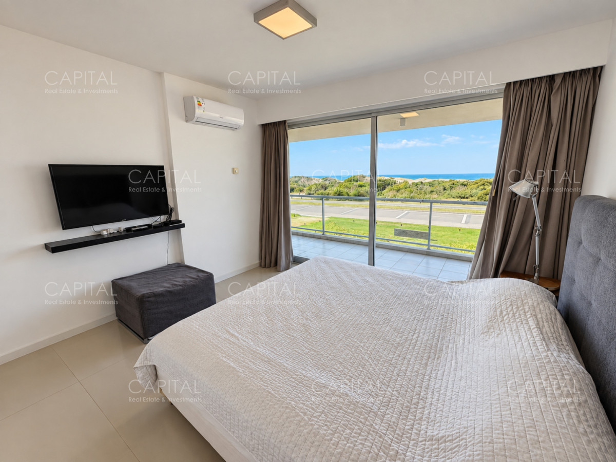 Apartamento ID.29957 - Apartamento de tres dormitorios en suite en primera línea de Playa Brava