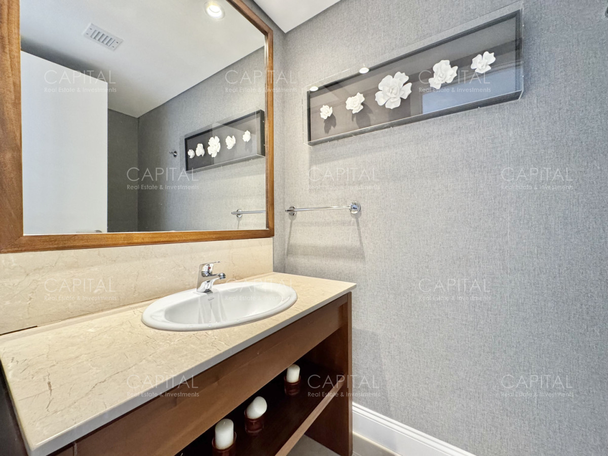 Apartamento ID.39295 - Le Parc esquinero piso alto en playa brava en venta