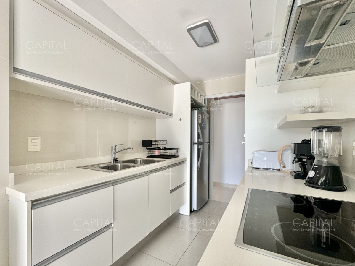Apartamento ID.39738 - Apartamento de dos dormitorios con parrillero propio en alquiler, Playa Mansa, Punta del Este.